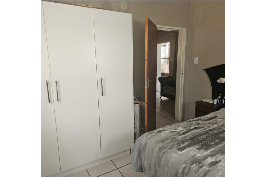 2 Bedroom Property for Sale in Floors Northern Cape